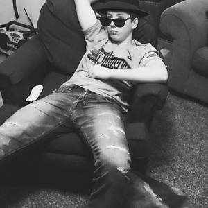 Meet your Posher, Christopher